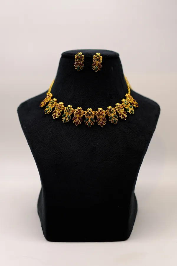 Gold_Tone_Floral_Necklace_And_Earrings_Set_For_Women_-_Pack_Of_3