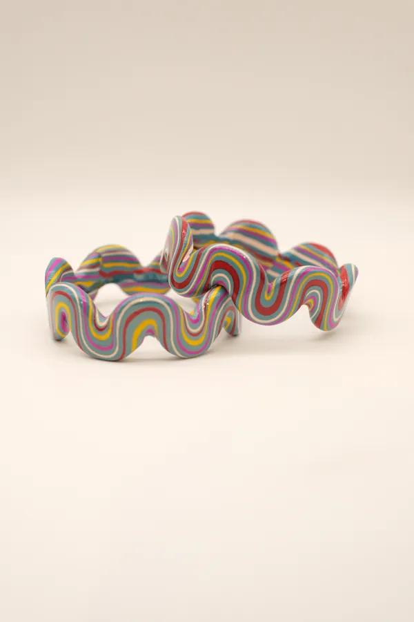 Multicolor_Wavy_Pattern_Bangles_For_Women_-_Pack_Of_3