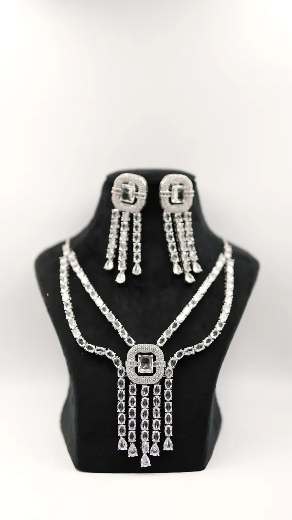 Silver-Tone_Statement_Necklace_And_Earrings_Set_For_Women