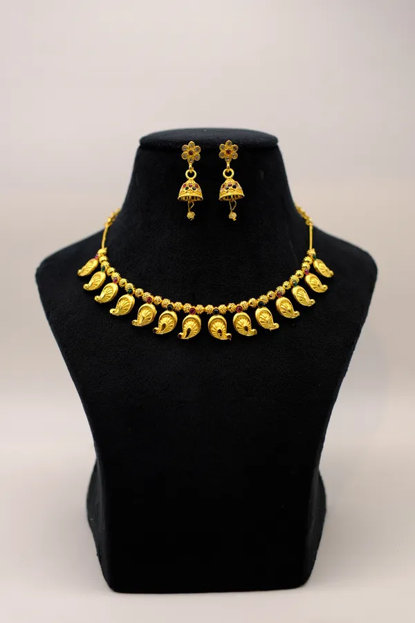 Gold_Tone_Traditional_Necklace_And_Earrings_Set_For_Women_-_Pack_Of_3