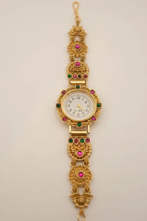 Gold_Tone_Ethnic_Bracelet_Watches_For_Women