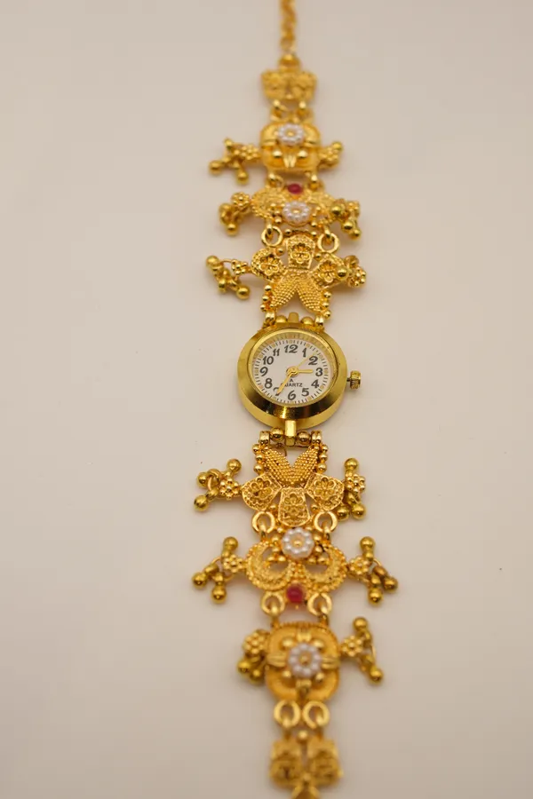 Gold_Tone_Embellished_Analog_Bracelet_Watch_For_Women_-_Pack_Of_2