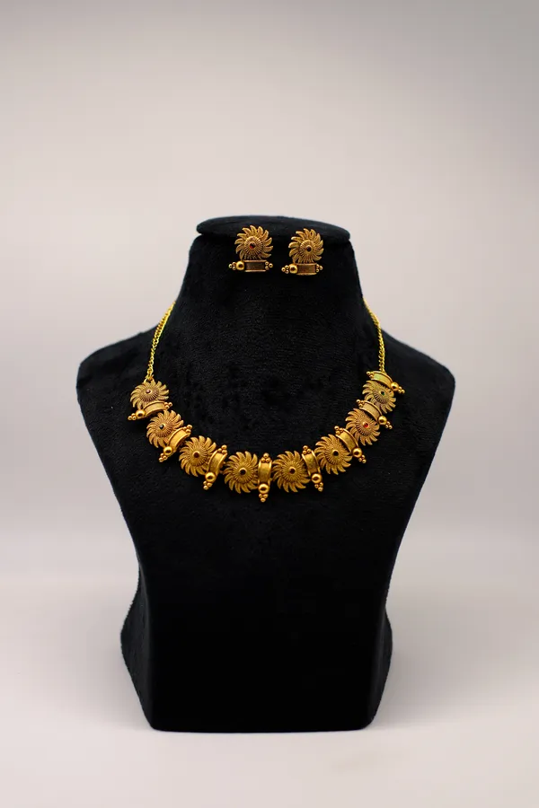 Gold_Tone_Floral_Necklace_Set_For_Women_-_Pack_Of_3