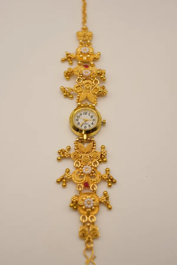 Gold_Tone_Embellished_Analog_Bracelet_Watch_For_Women_-_Pack_Of_2