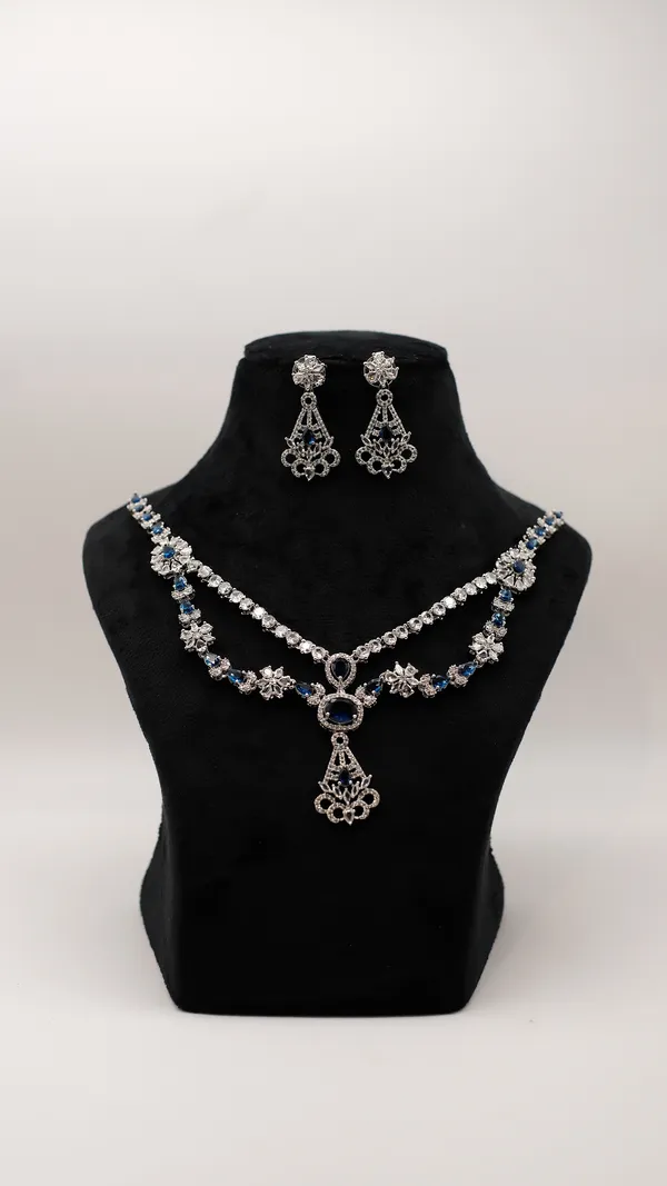 Silver_Tone_Blue_Stone_Necklace_Set_For_Women