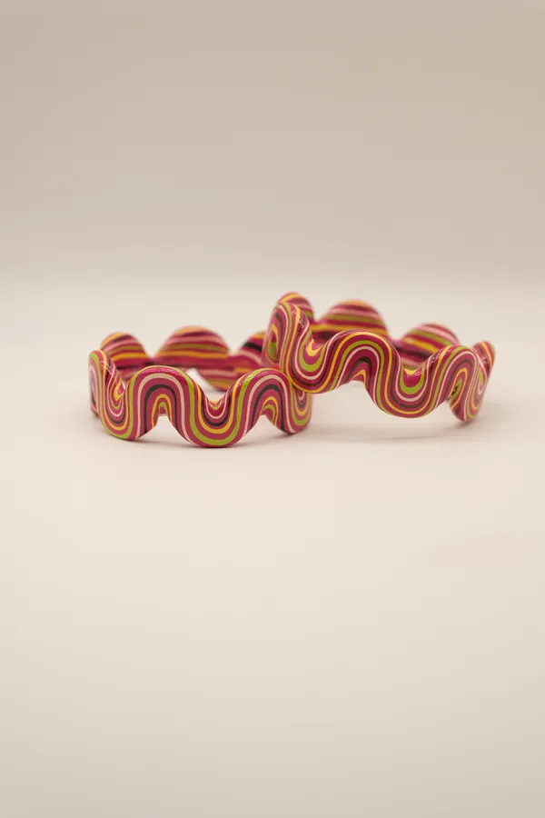 Multicolor_Wavy_Pattern_Bangles_For_Women_-_Pack_Of_3