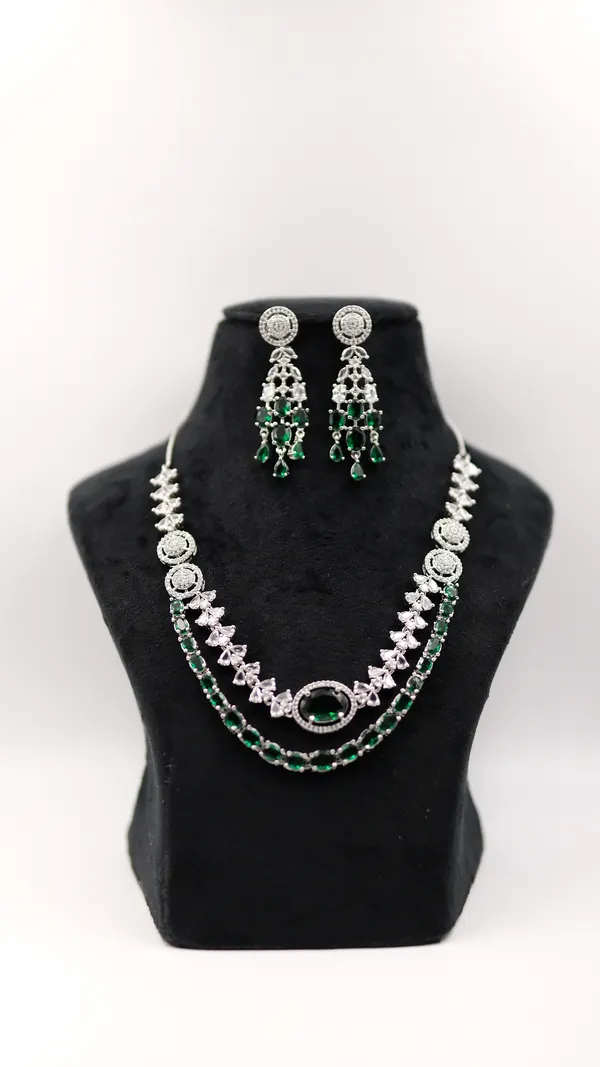 Silver_Tone_Green_Stone_Necklace_And_Earrings_Set_For_Women