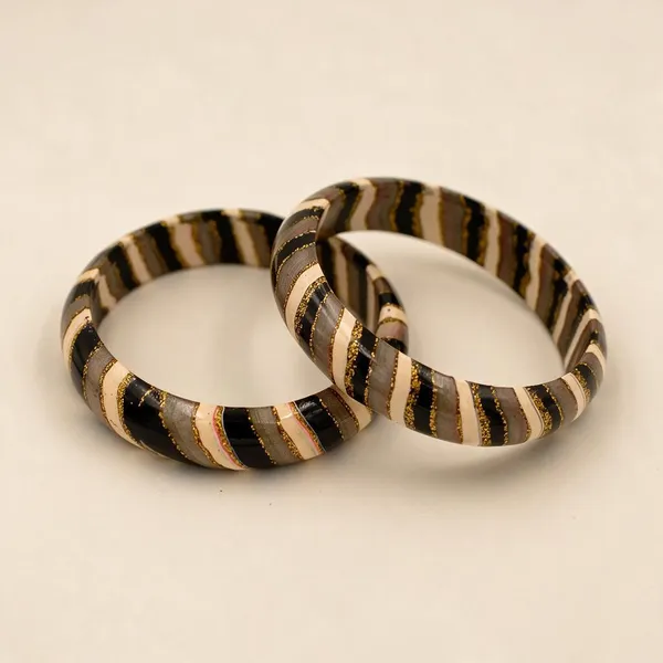 Black_Gold_Striped_Bangles_For_Women_-_Pack_Of_3
