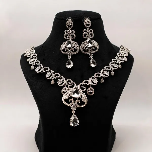 Silver-Tone_Crystal_Necklace_And_Earrings_Set_For_Women