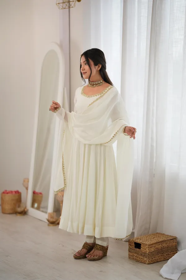 White_Chanderi_Embellished_Anarkali_Kurta_Pant_Dupatta_Set_For_Women
