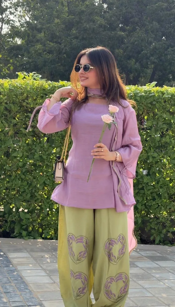 Lavender_Mal_Chanderi_Cotton_Straight_Kurta_Balloon_Pant_Dupatta_Set_For_Women