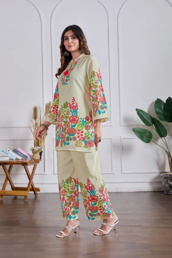 Beige_Heavy_Cotton_Floral_Print_Kurta_Palazzo_Co-Ord_Set_For_Women