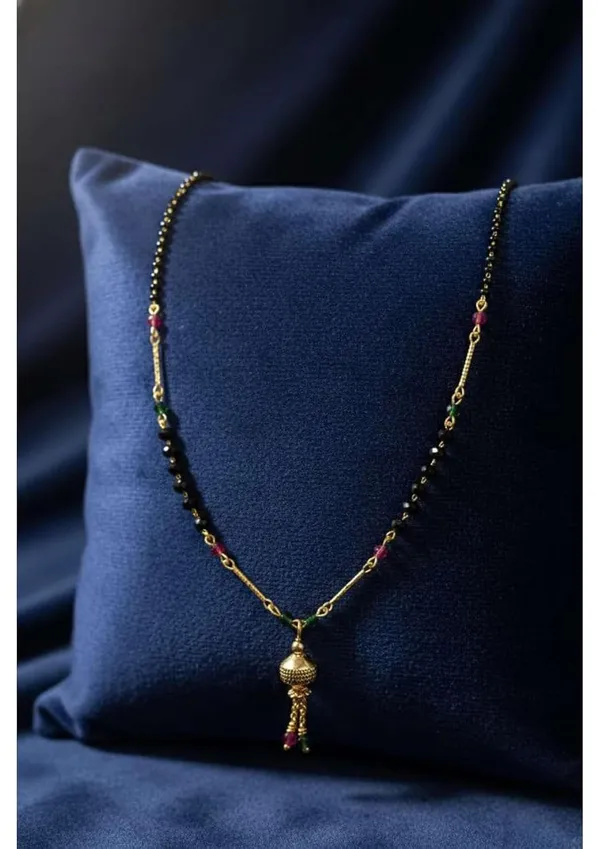 Black_And_Gold_Plated_Alloy_Mangalsutra_Set_For_Women