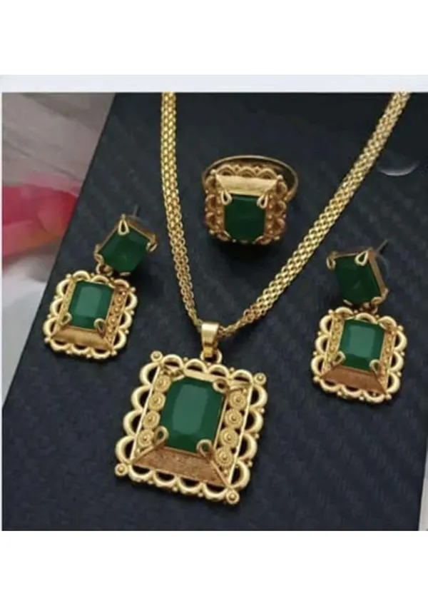Green_And_Gold_Plated_Alloy_Pendant_Necklace_Set_For_Women