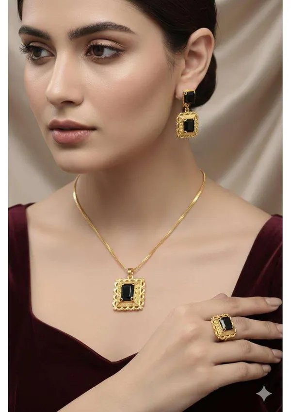 Black_And_Gold_Plated_Alloy_Pendant_Necklace_Set_For_Women