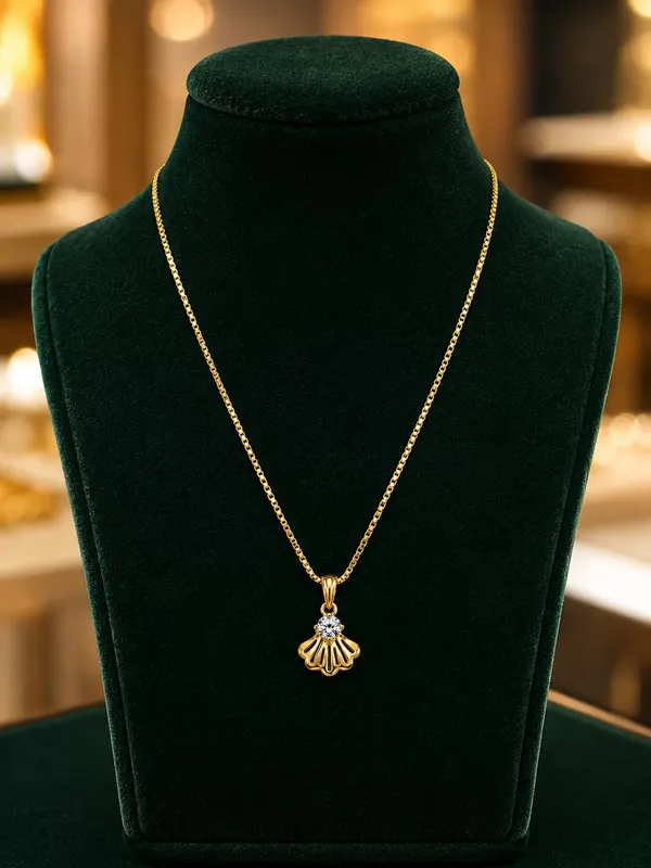 Gold_Plated_Alloy_Pendant_Necklace_For_Women