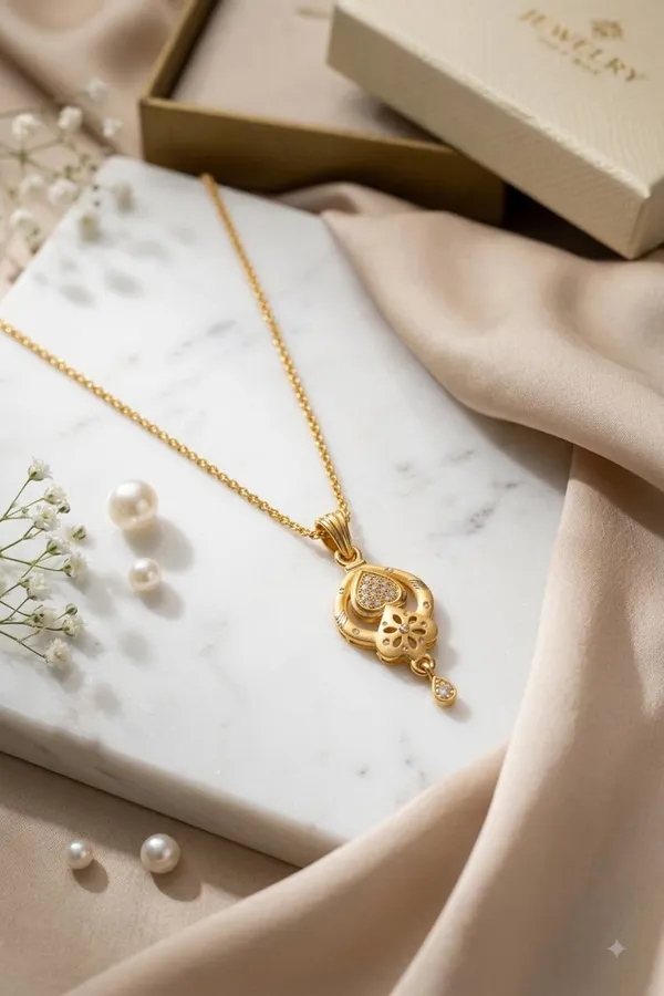 Gold_Plated_Alloy_Pendant_Necklace_For_Women