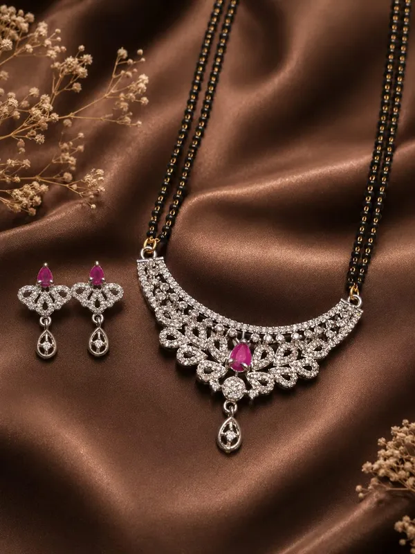 Black_And_Gold_Brass_Mangalsutra_Set_For_Women
