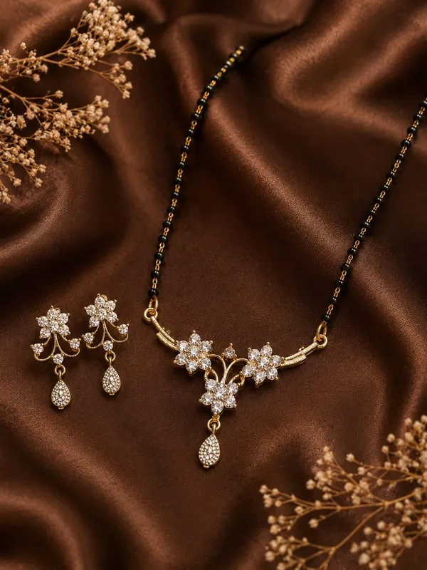 Black_And_Gold_Plated_Alloy_Mangalsutra_Set_For_Women