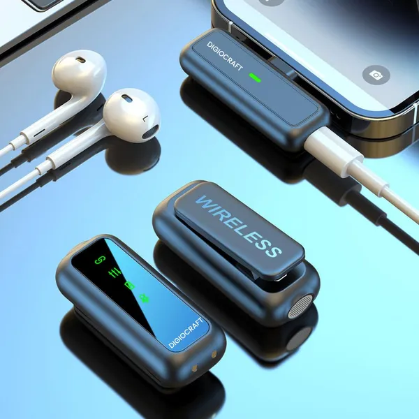 Wireless_Collar_Microphone_For_Iphone_Lightning_Port