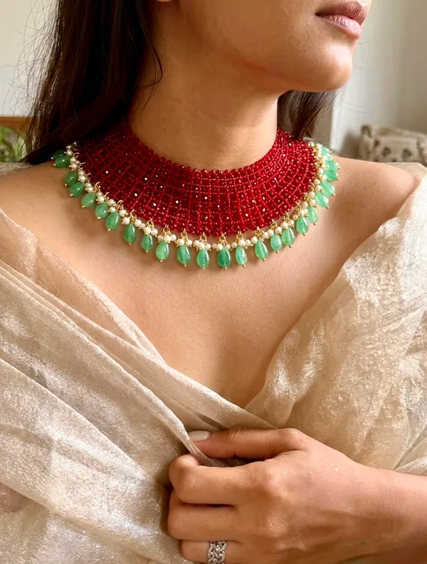 The_Rukmani_Crimson_Mesh_Choker_With_Emerald_Drop