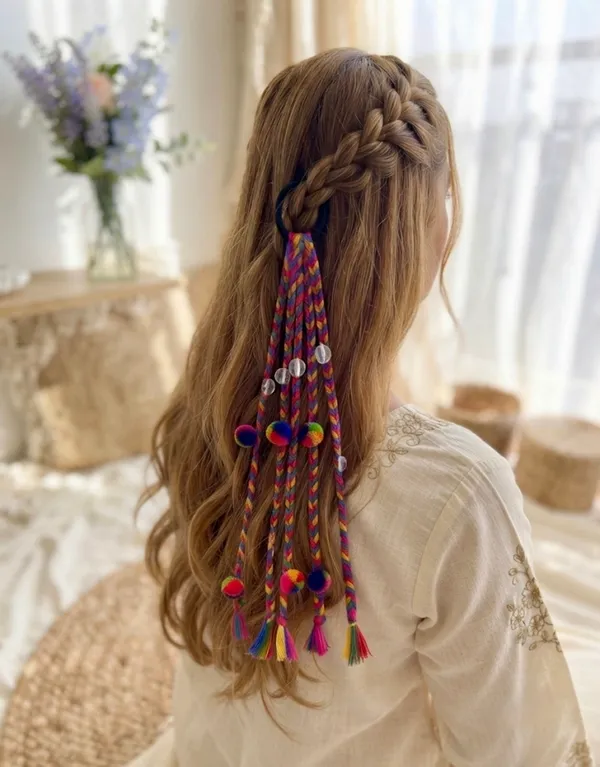Boho_Pompom_Braid