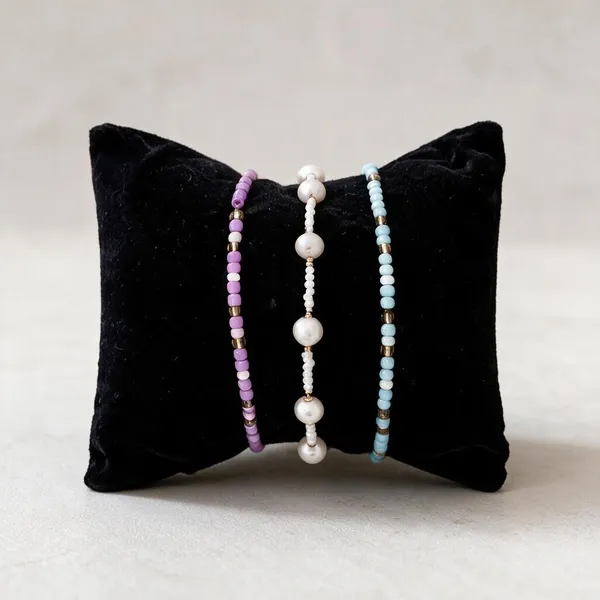 Black_Stone_Heishi_Layering_Bracelet_For_Women_Pack_Of_3