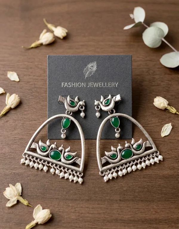 The_Emerald_Mayura_Arches