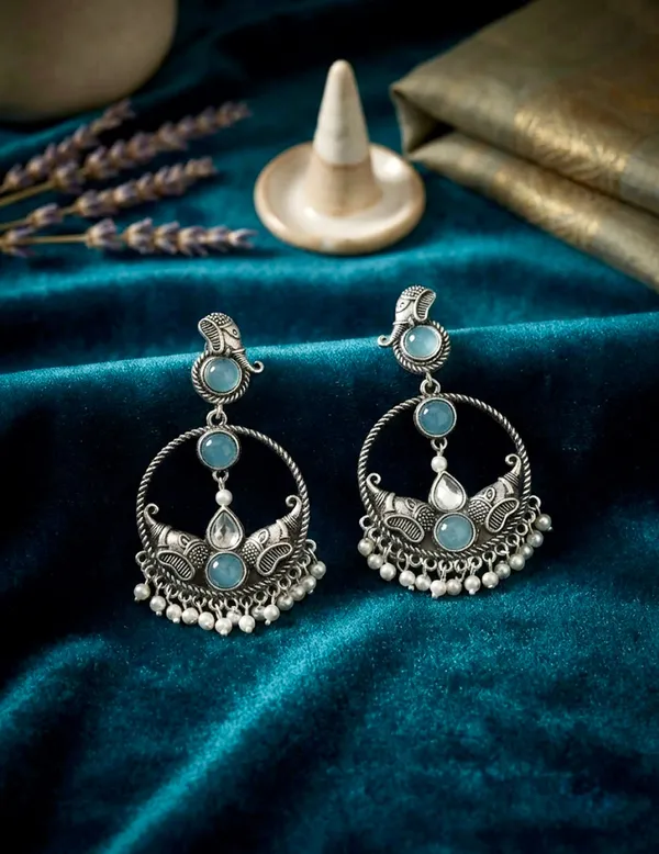 Royal_Oxidised_Danglers
