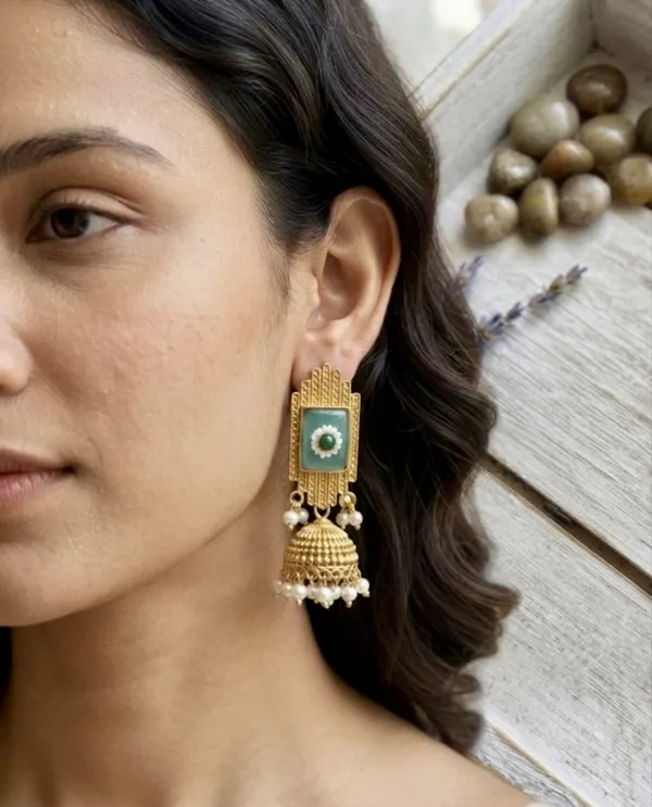 Gold_Brass_Daisy_Jhumki_Earrings_For_Women