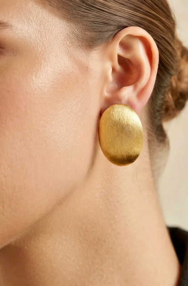 Wabi-Sabi_Oval_Brass_Studs