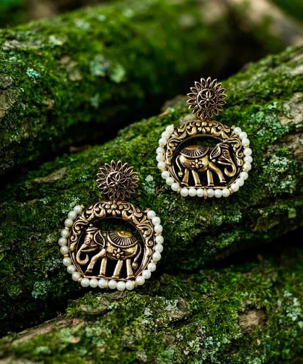 Gajraj_Pearl_Halo_Statement_Dangler_Earrings