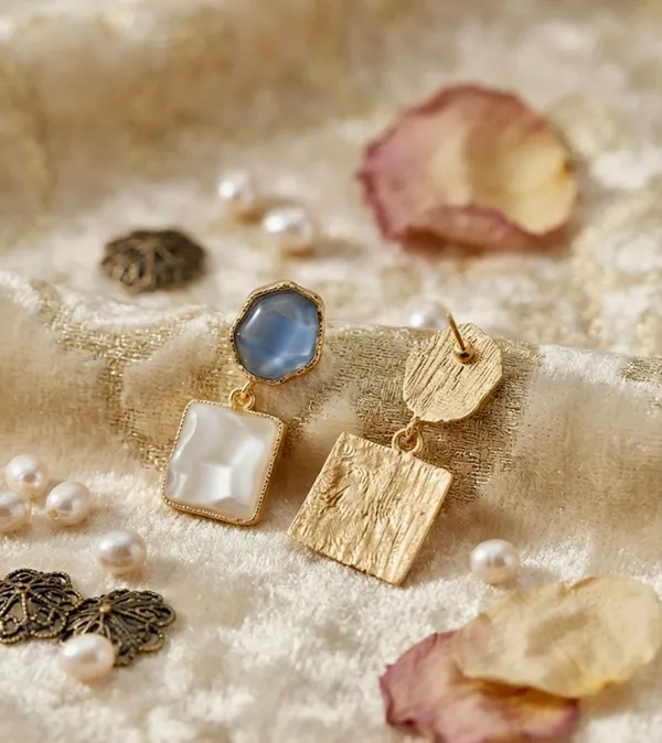 Mismatched_Geometric_Resin_Drop_Earrings.