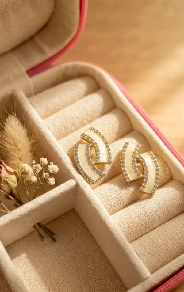 Lavi_Earrings