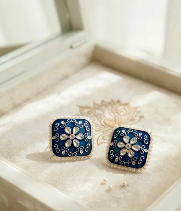 Kundan_Meenakari_Square_Stud_Earring