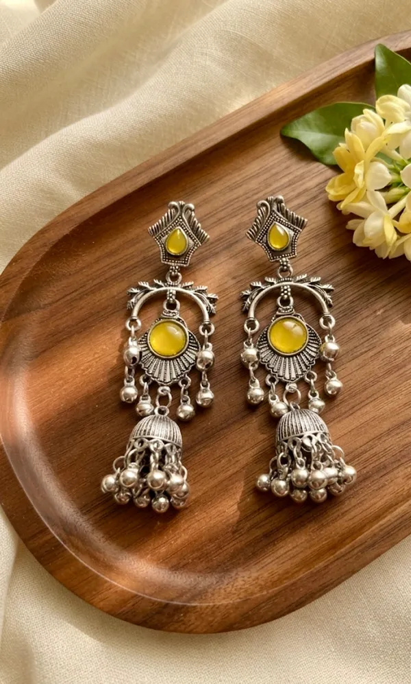 Oxidized_Silver_Multi-Tiered_Jhumka_Earrings