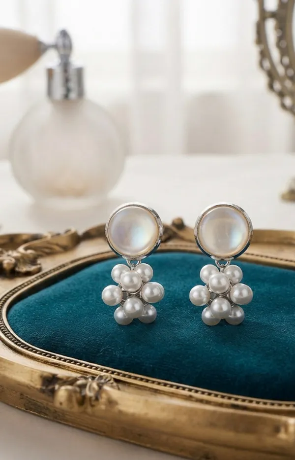 Mother-of-Pearl_Stud_Earrings