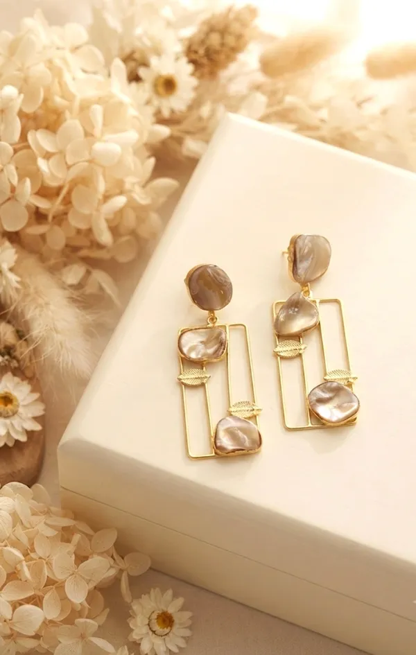 Pearl_Geometric_Dangler_Earrings