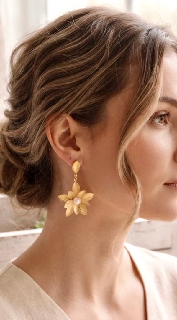 Petal_Pearl_Drop_Stud_Earrings