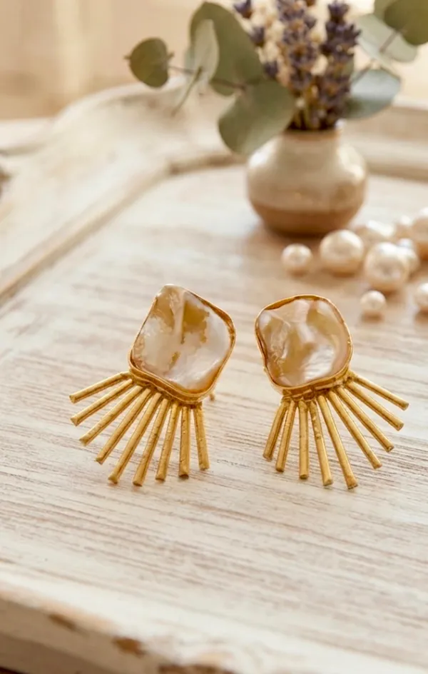 Sunburst_Baroque_Pearl_Brass_Statement_Earrings