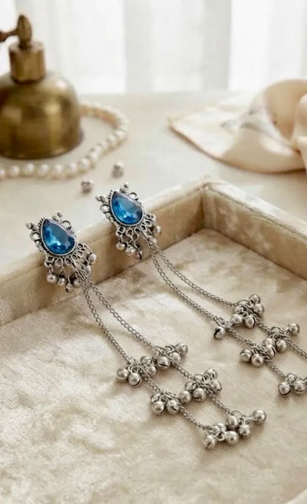 Naomi_Oxidised_Silver_Kashmiri_Earrings
