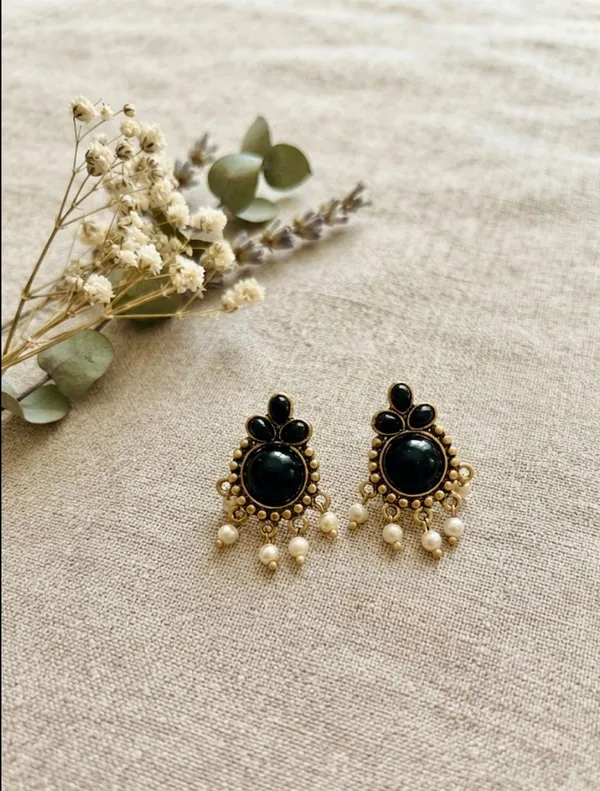 Gold_Black_Alloy_Chandbali_Pearl_Drop_Earrings_For_Women_Pack_Of_5