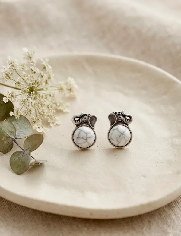 White_Elephant_Head_Trunk-up_Motif_Studs