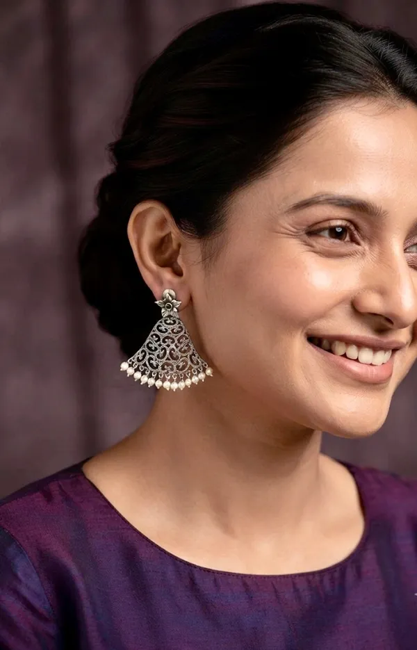Oxidised_Silver_Filigree_Dangle_Earrings