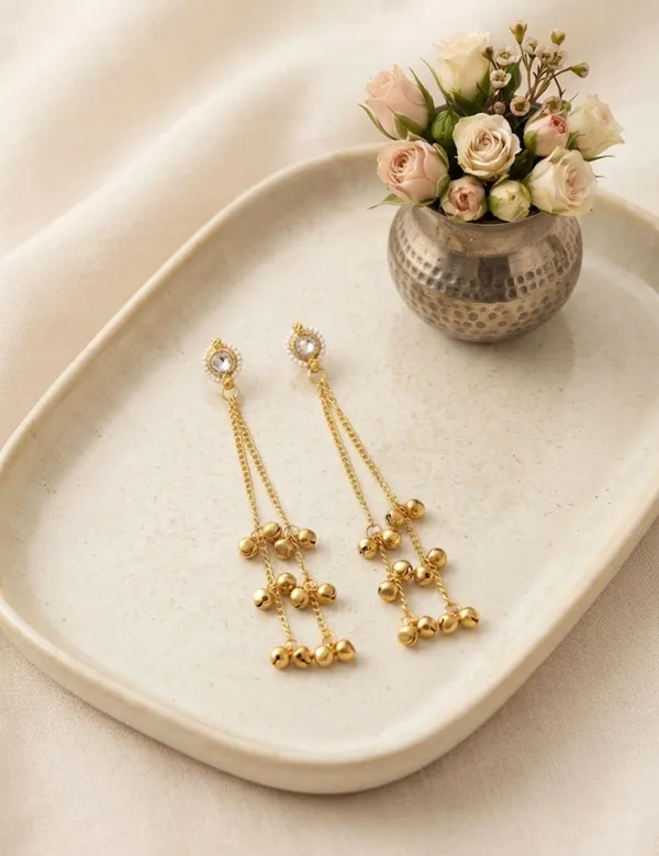 Phoolmati_Pearl_&_Crystal_Ghungroo_Earrings