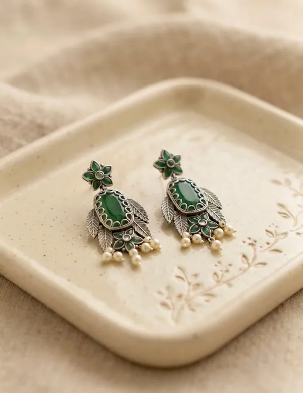 Vrinda_Forest_Emerald_Earrings