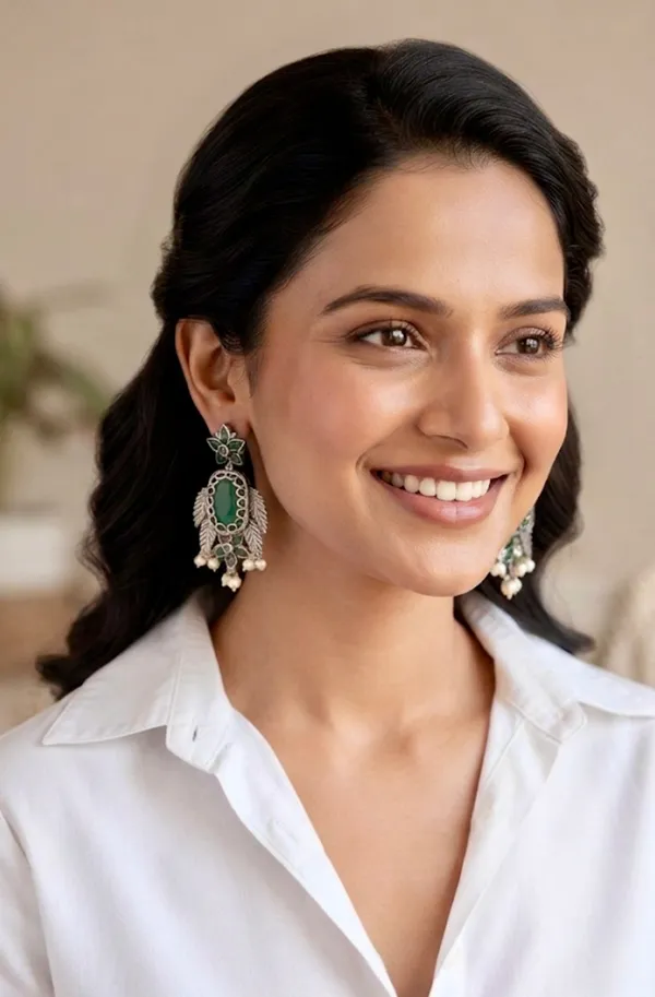 Vrinda_Forest_Emerald_Earrings