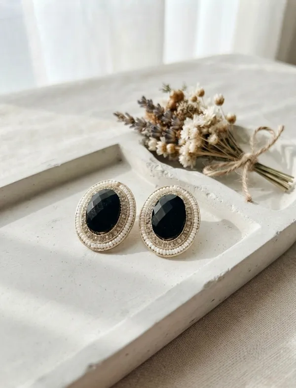 Blossom_Oval_Studs