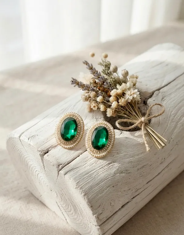 Emerald_Blossom_Studs