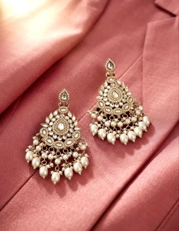 "_Noori_"_Oversized_Kundan_Chandbali_Earrings